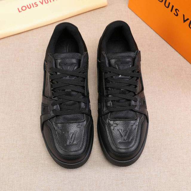 Picture of Louis Vuitton Shoes _SKULVsz38-45jyh092115083
